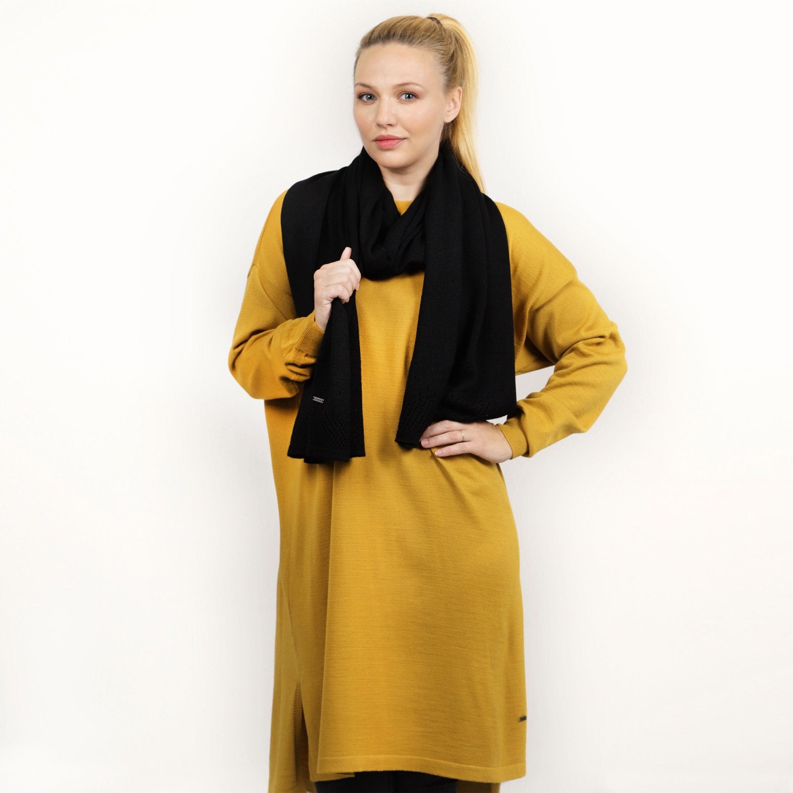 Knitted Merino dress Kama 5064