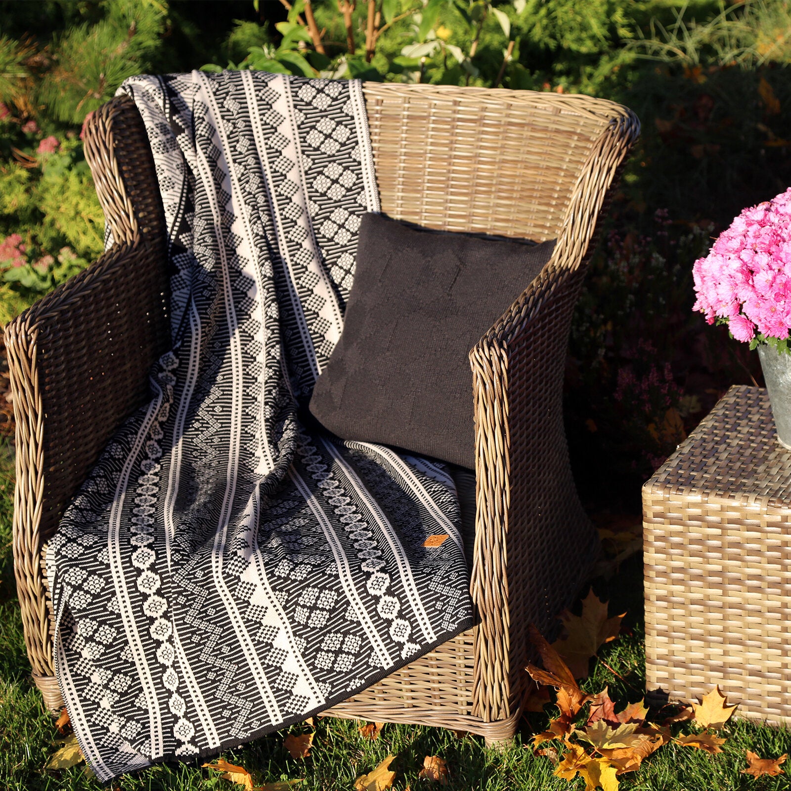 Knitted Merino blanket Kama Q4090