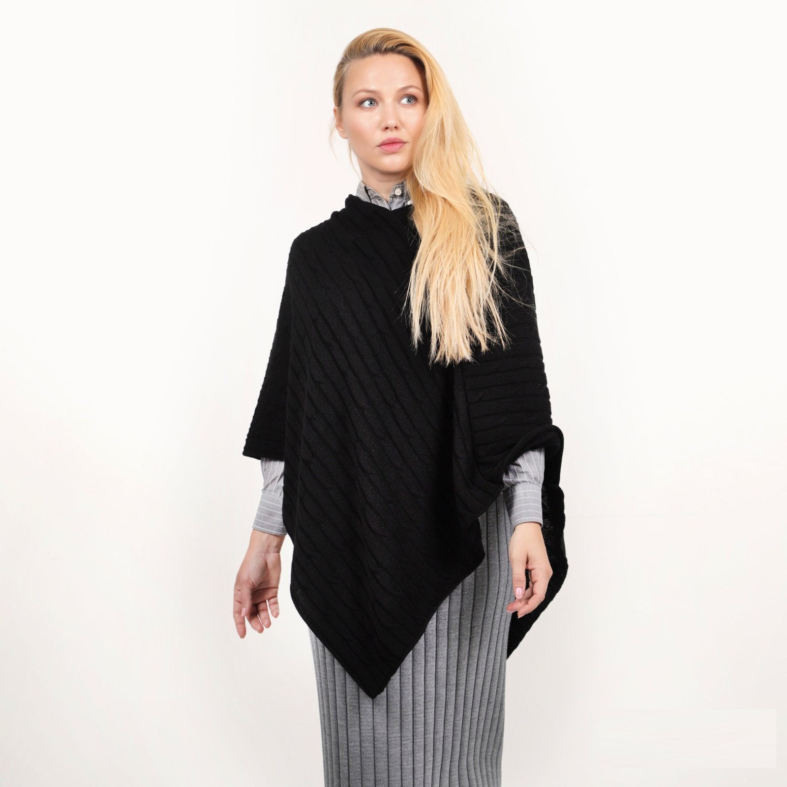 Knitted Merino plaid Kama 5041